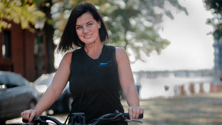 Herron Flexi-V Athletic V-neck shirt. (Kera, pictured, is in her 40's and is wearing a medium)